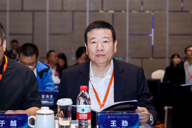 全国现代餐饮行业产教融合共同体王校长.jpg