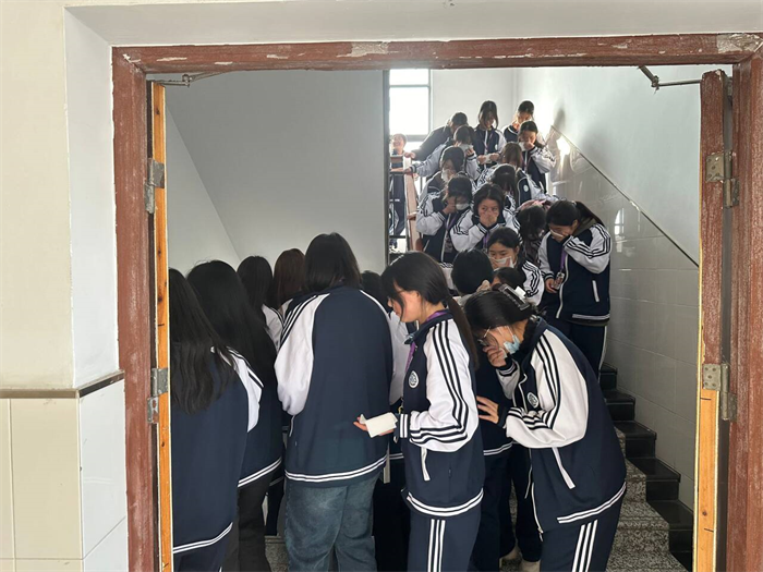 宿舍区2.png
