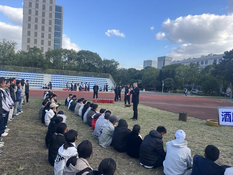 安保经理讲解.JPG