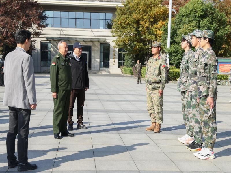 图3.jpg