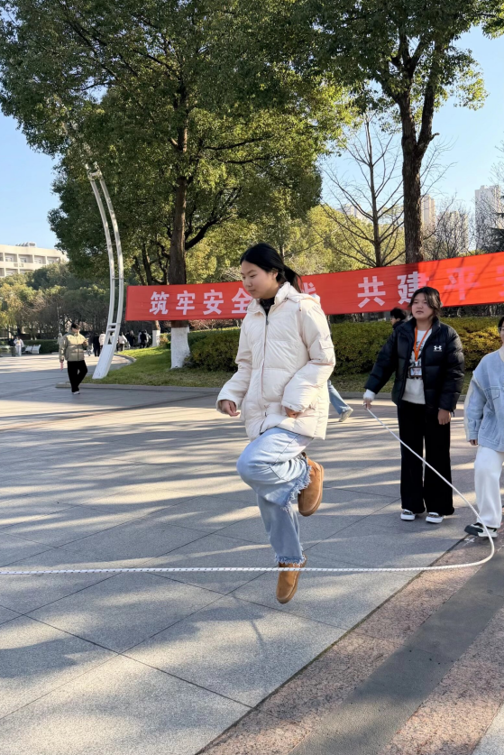 QQ_1765781314364.png